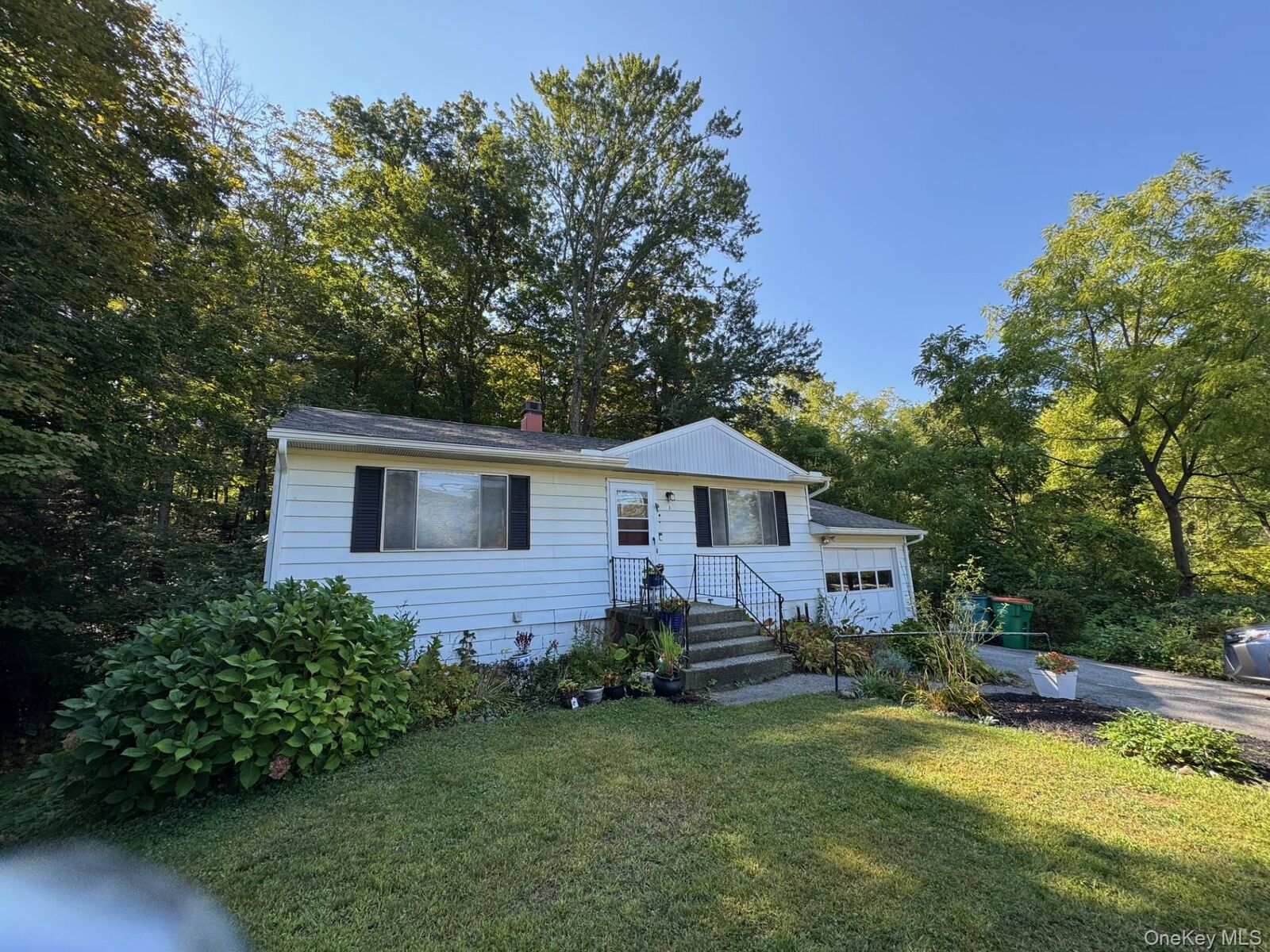 Property Photo:  3 River Road  NY 12538 