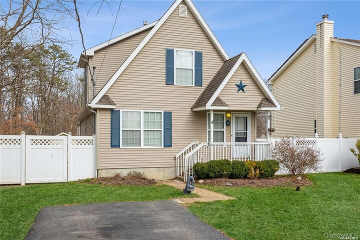 Property Photo:  11 The Green  NY 11967 