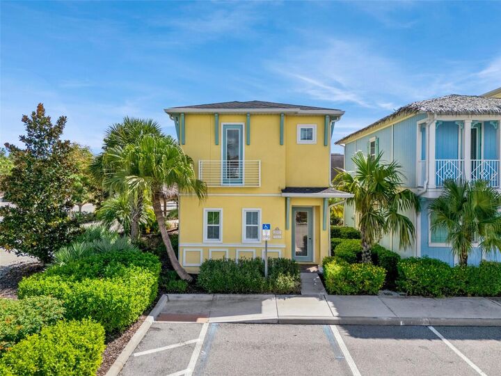 Property Photo: 3091 Pirate Way FL 34747