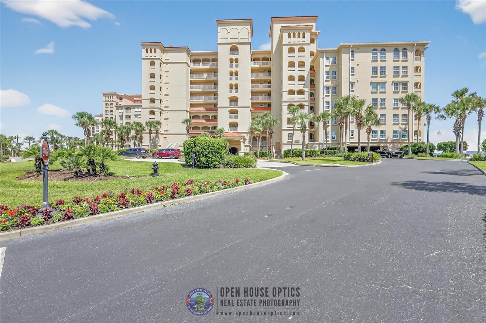 Property Photo: 15 Avenue De La Mer 2207 FL 32137