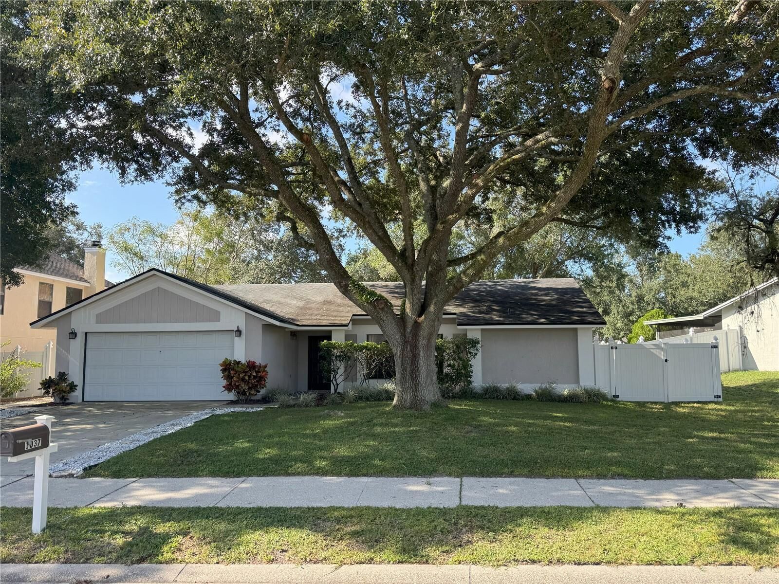 Property Photo:  1037 McKinnon Avenue  FL 32765 