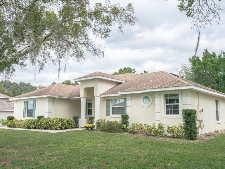 Property Photo:  727 Hull Island Drive  FL 34787 