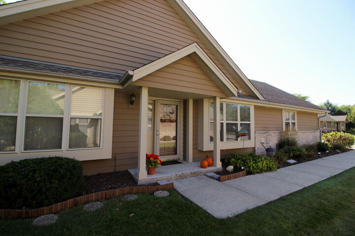 N24w24030 Brandon Oaks Dr A  Pewaukee WI 53072 photo