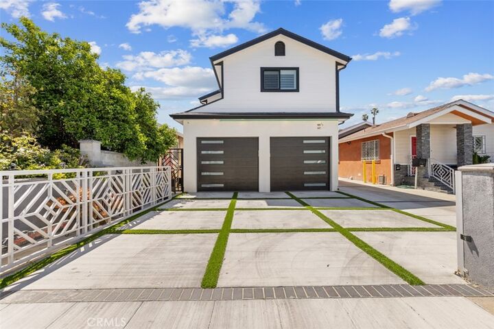 Property Photo:  1758 1/2 W 36th Street A  CA 90018 