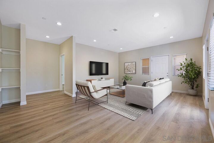 Property Photo: 1135 E 3rd Ave CA 92025