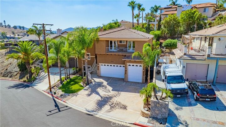 Property Photo:  22711 22711 Inspiration Point  CA 92587 