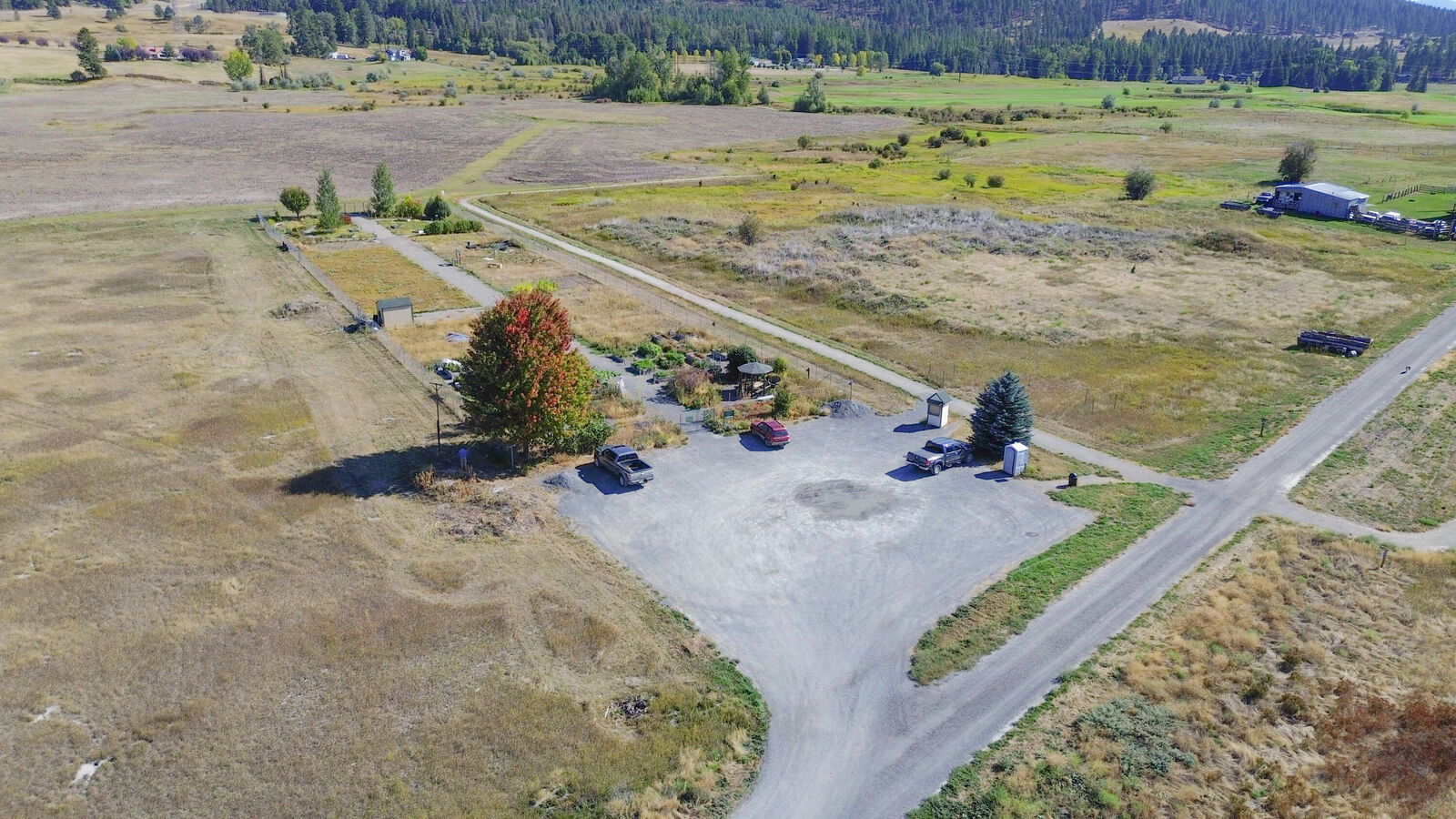 Property Photo: 170-B E Hwy 20 WA 99114