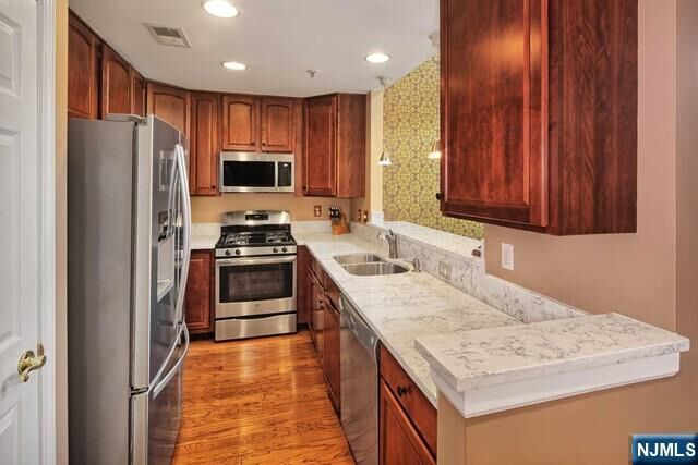 Property Photo:  88 Lydia Drive  NJ 07093 
