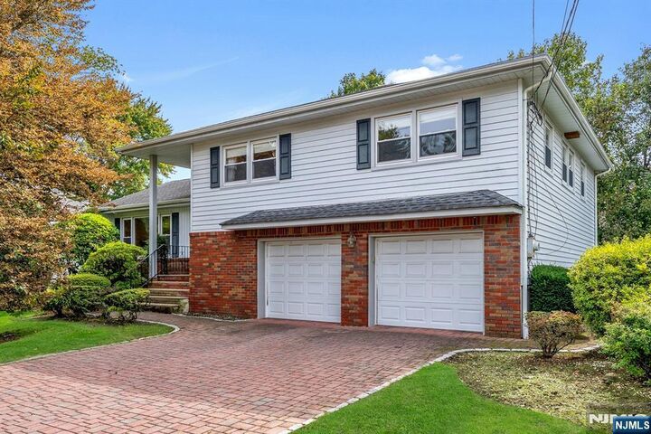 40-14 Marie Court  Fair Lawn NJ 07410 photo
