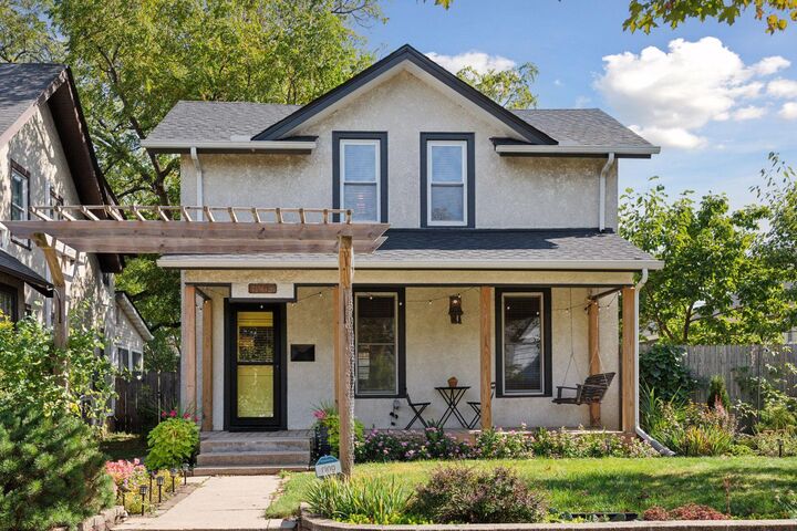 3209 Pleasant Avenue  Minneapolis MN 55408 photo