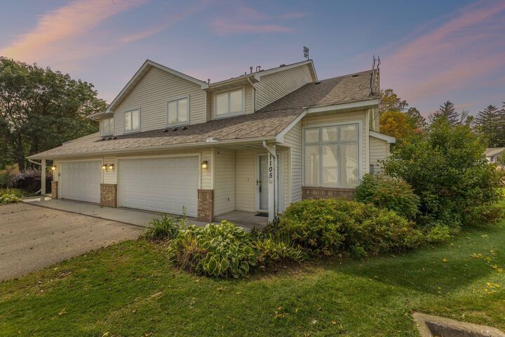 1105 Hawthorne Court  Northfield MN 55057 photo