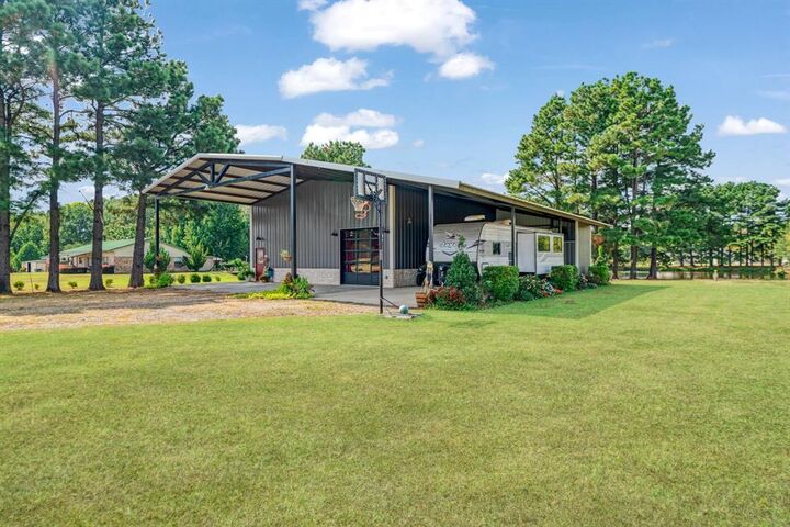 206 Laramie Lake Drive  Powderly TX 75473 photo
