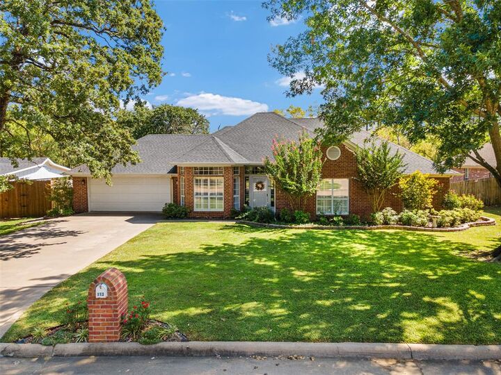 113 Stone Briar Drive N  Sulphur Springs TX 75482 photo