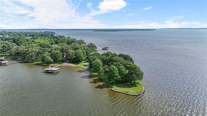 555 Arrowwood Beach Road  Trinidad TX 75163 photo