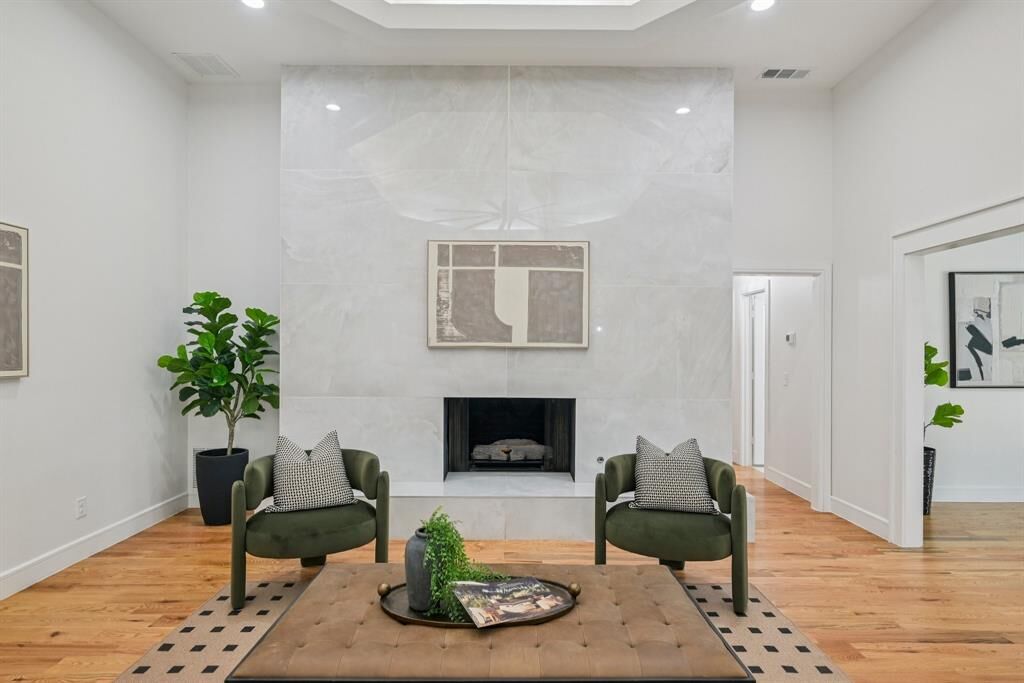 Property Photo: 6625 Rolling Vista Drive TX 75248