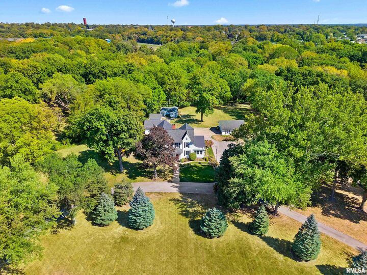 Property Photo:  4600 N Knoxville Avenue  IL 61614 