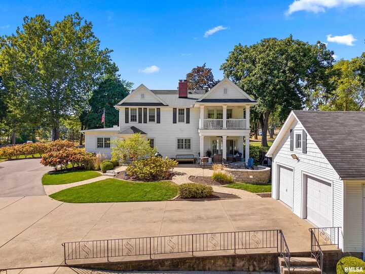 Property Photo: 4600 N Knoxville Avenue IL 61614