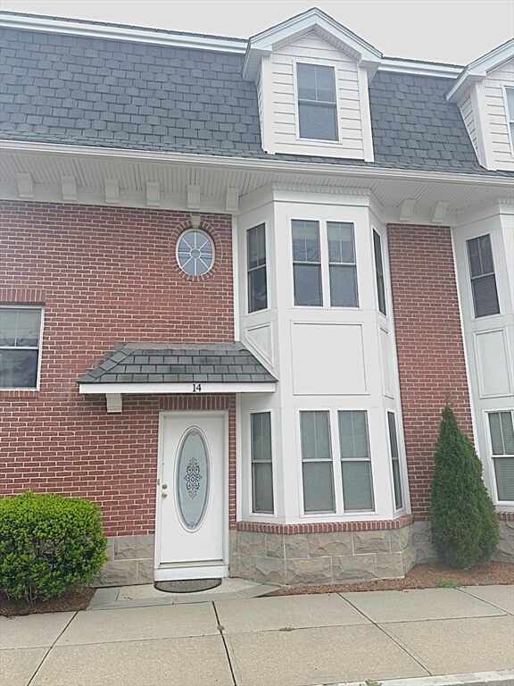 Property Photo:  909 Washington St 14  MA 02062