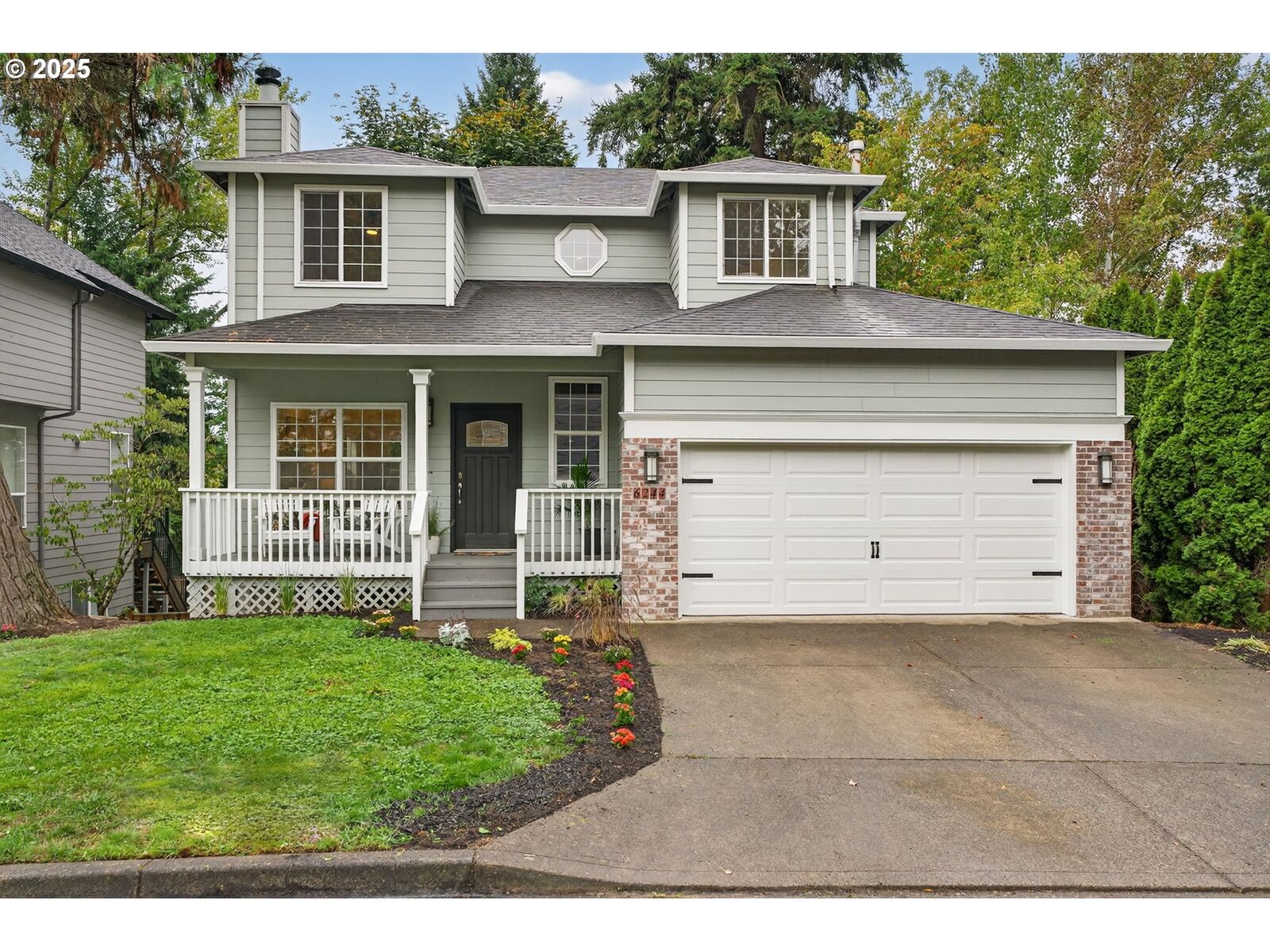 Property Photo:  6244 Frost Ln  OR 97035 