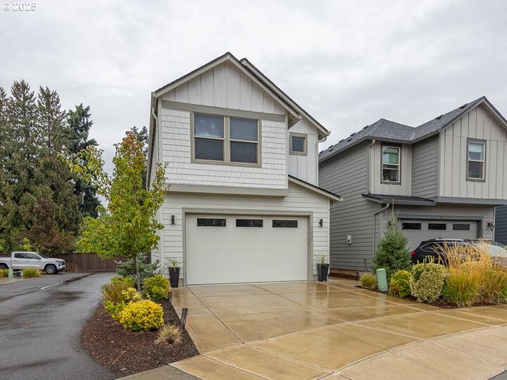 Property Photo:  5616 NE 59th Way  WA 98661 