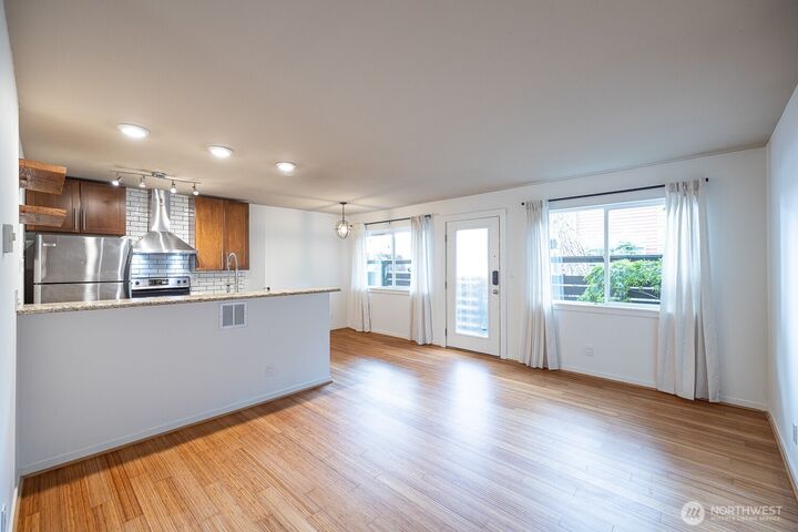 Property Photo:  5220  42nd Avenue S  WA 98118 