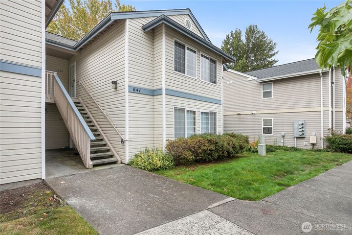 Property Photo:  641 W Horton 230  WA 98226 