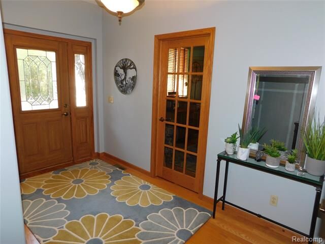 Property Photo: 2215 Lily Court MI 48423