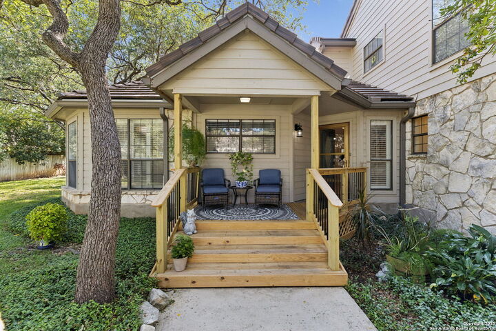 Property Photo:  17304 Saint Andrews 5102  TX 78248 