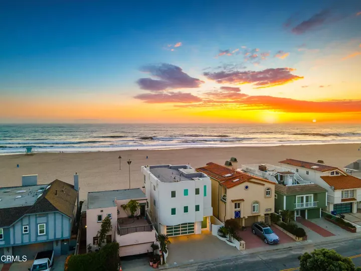 Property Photo: 4015 Ocean Drive CA 93035