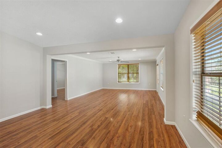 Property Photo:  1901 & 1901 1/2 Ethel Street  LA 70601 