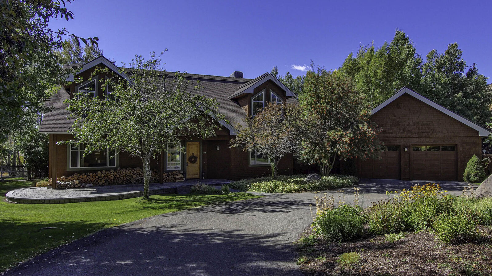 Property Photo:  109 Geronimo Dr  ID 83333 