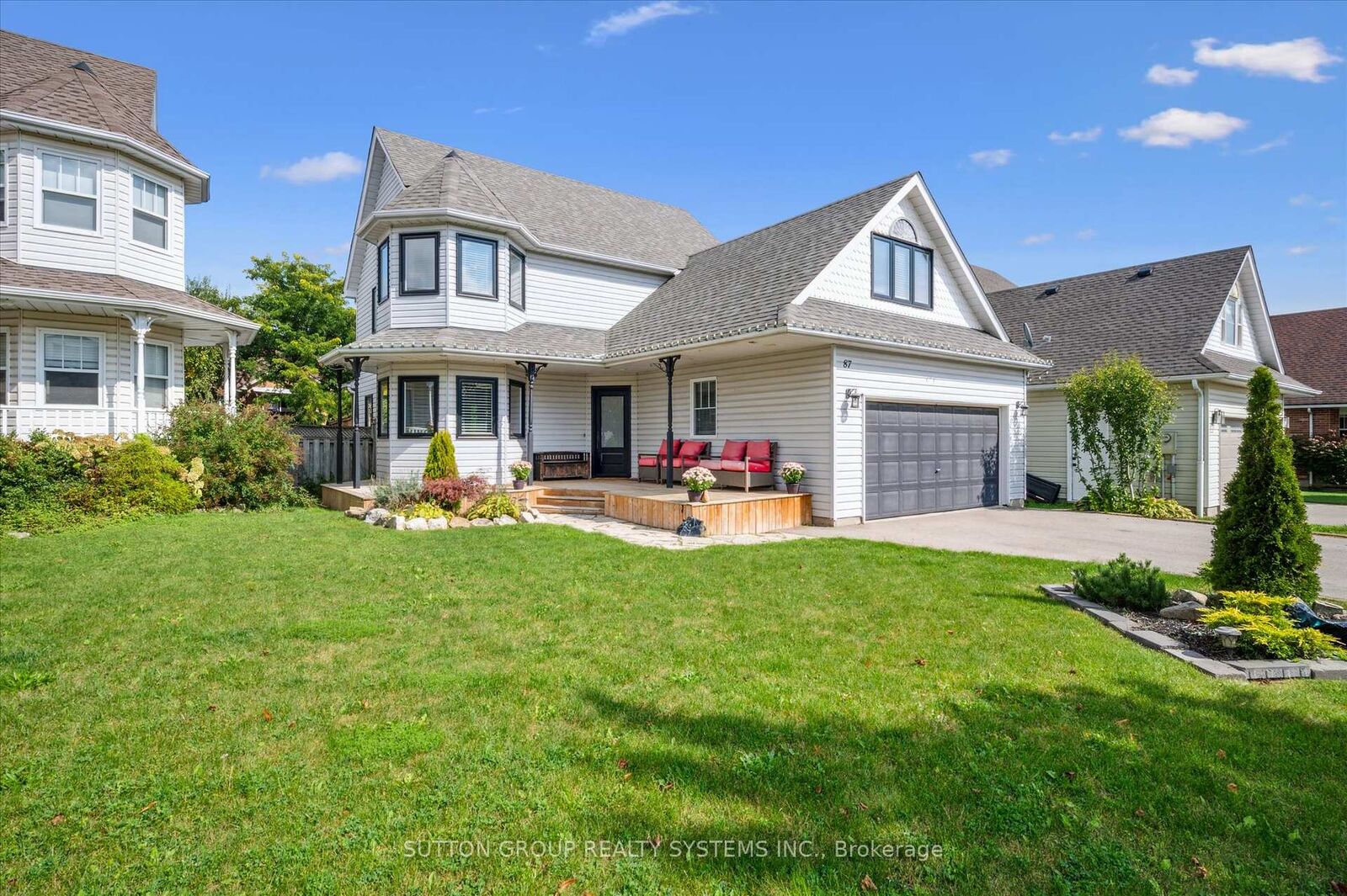 Photo de la propriété: 87 Dairy Drive ON L7J 2Y1