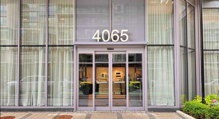 Property Photo:  4065 Confederation Parkway 1307  ON L5B 0L4 