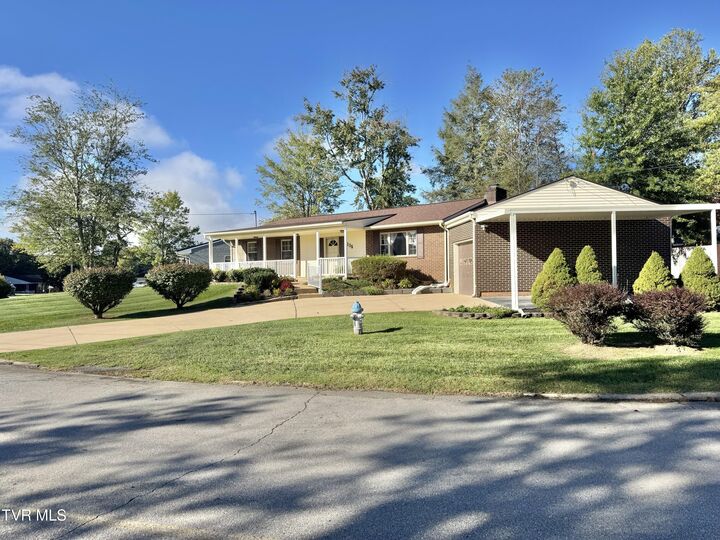 Property Photo: 115 York Dr Drive TN 37745