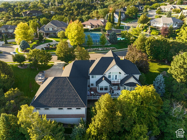 Property Photo: 643 W Ridgewood Cir UT 84025