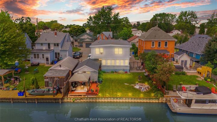 1039 James Street  Wallaceburg ON N8A 2P9 photo