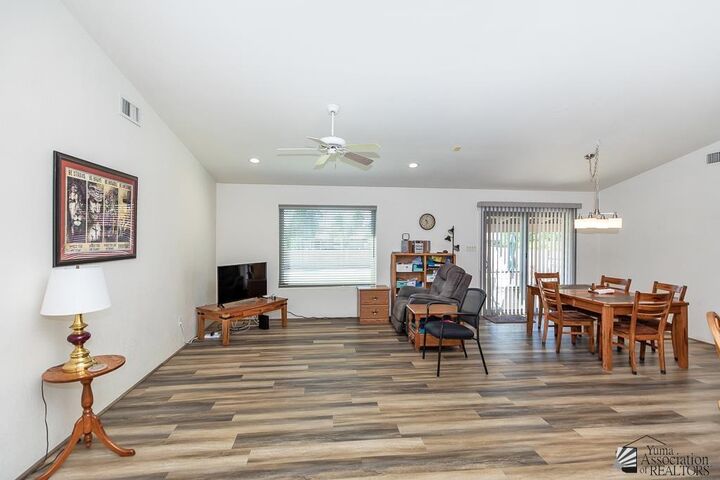 Property Photo: 7649 E 25 St AZ 85365