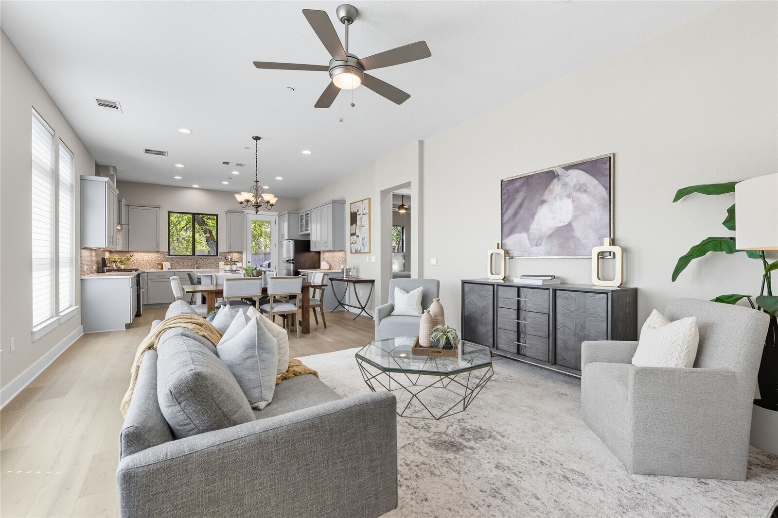 Property Photo:  4323 Spicewood Springs Road 1  TX 78759 