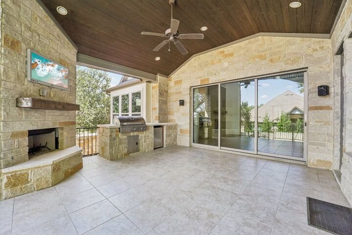 100 Barefoot Park Lane  Georgetown TX 78628 photo