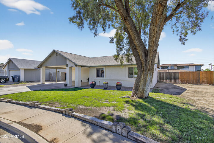 Property Photo: 2607 E Camino Street AZ 85213