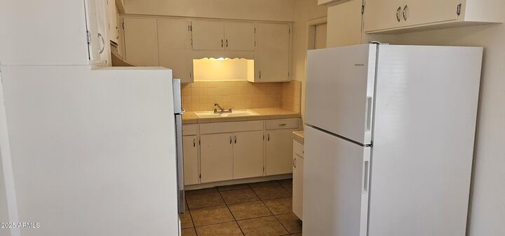 Property Photo:  104 S Allen -- B  AZ 85204 