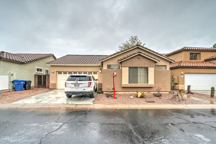 Property Photo: 8919 E Calypso Avenue AZ 85208