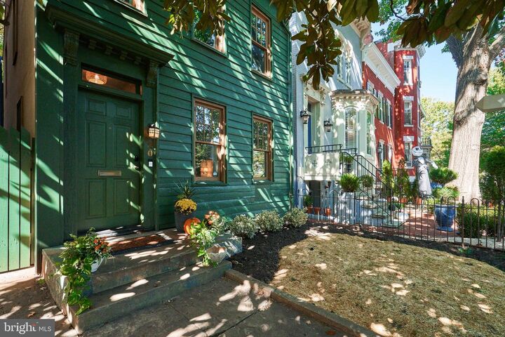 20 9th Street NE  Washington DC 20002 photo