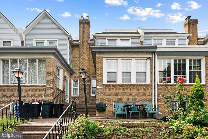 3522 Englewood Street  Philadelphia PA 19149 photo