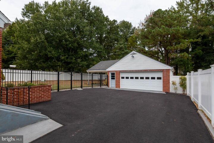Property Photo:  1026 Turkey Point Road  MD 21037 