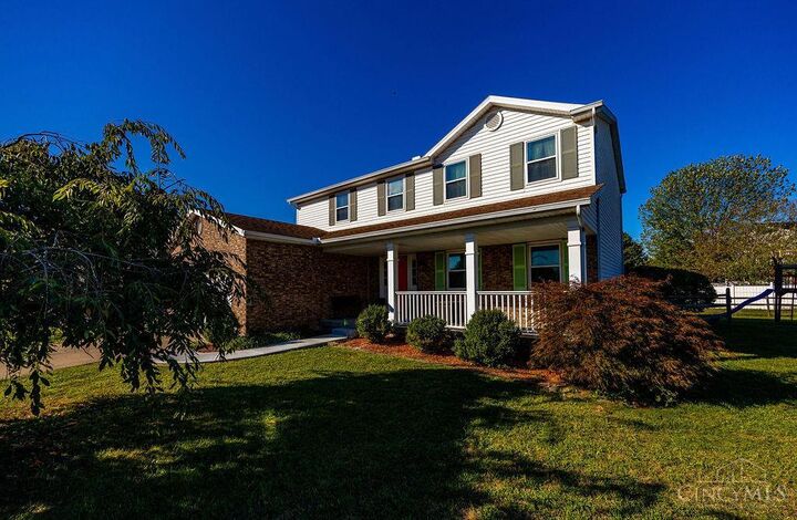Property Photo: 523 Teakwood Place OH 45067