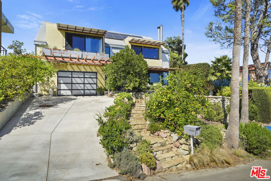 Property Photo:  26335 Lockwood Rd  CA 90265 