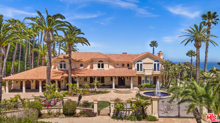 Property Photo:  7160 Dume Dr  CA 90265 