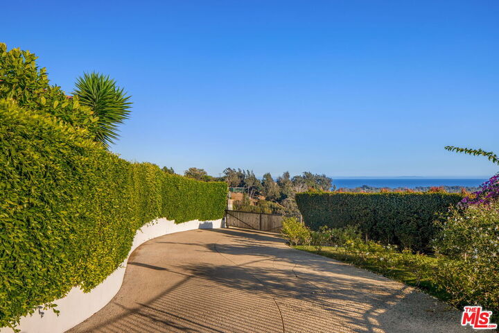 Property Photo: 6271 Zuma Mesa Dr CA 90265