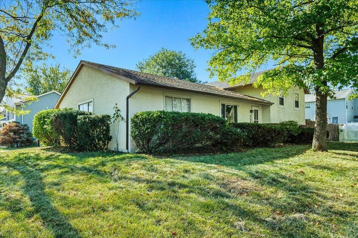 Property Photo: 2564 Hardy Parkway Street OH 43123